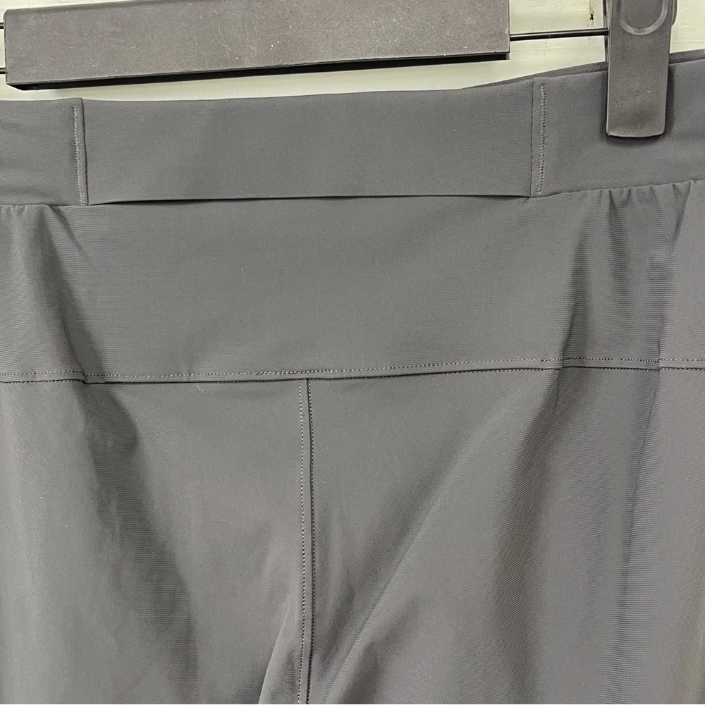 Lululemon surge joggers 29”‎ dark gray men’s size small